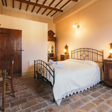 A Palazzo Bed & Breakfast แพร์โกลา ภายนอก รูปภาพ
